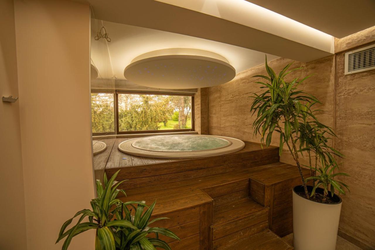 Hotel Spa Grad Kovin Екстер'єр фото