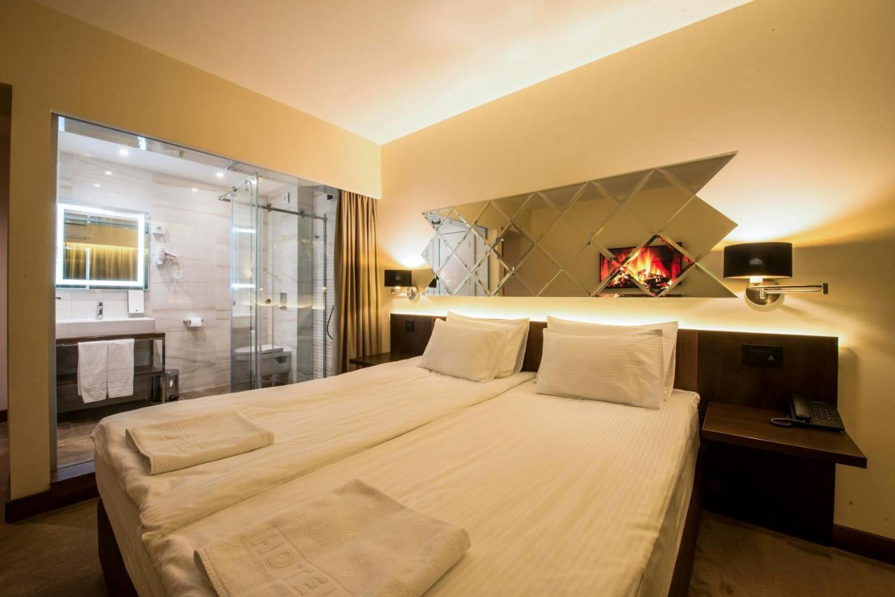 Hotel Spa Grad Kovin Екстер'єр фото